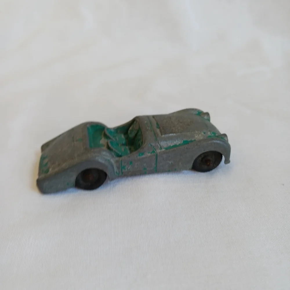 Tootsie Toy Triumph TR 3 Roadster Car 3